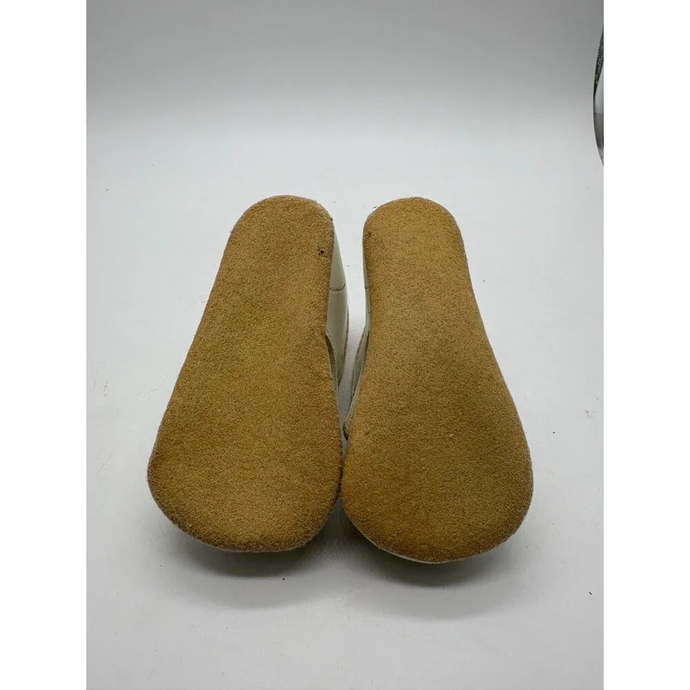 Vintage White 0-3m Booties Crib Shoes High Top Soft Sole Leather Perforated Toe